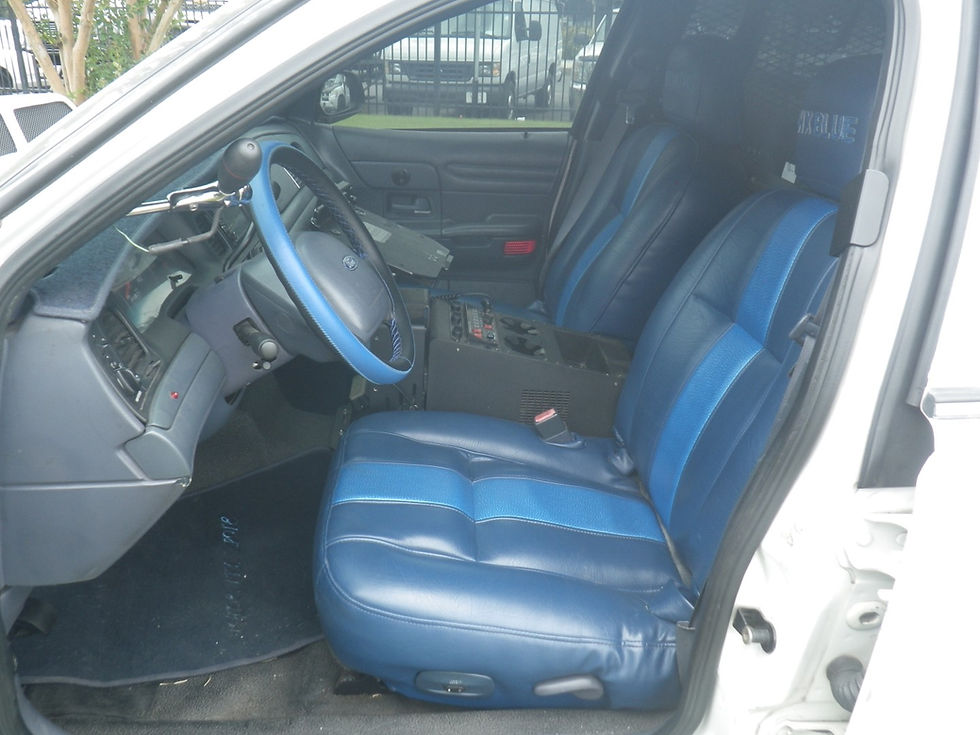 Thumbnail: 2002 Ford Crown Victoria Police Special