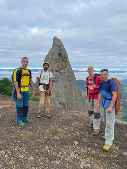 Inferno na Torre - Três Pontões
