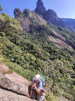 A Eterna Solidão - Escalavrado