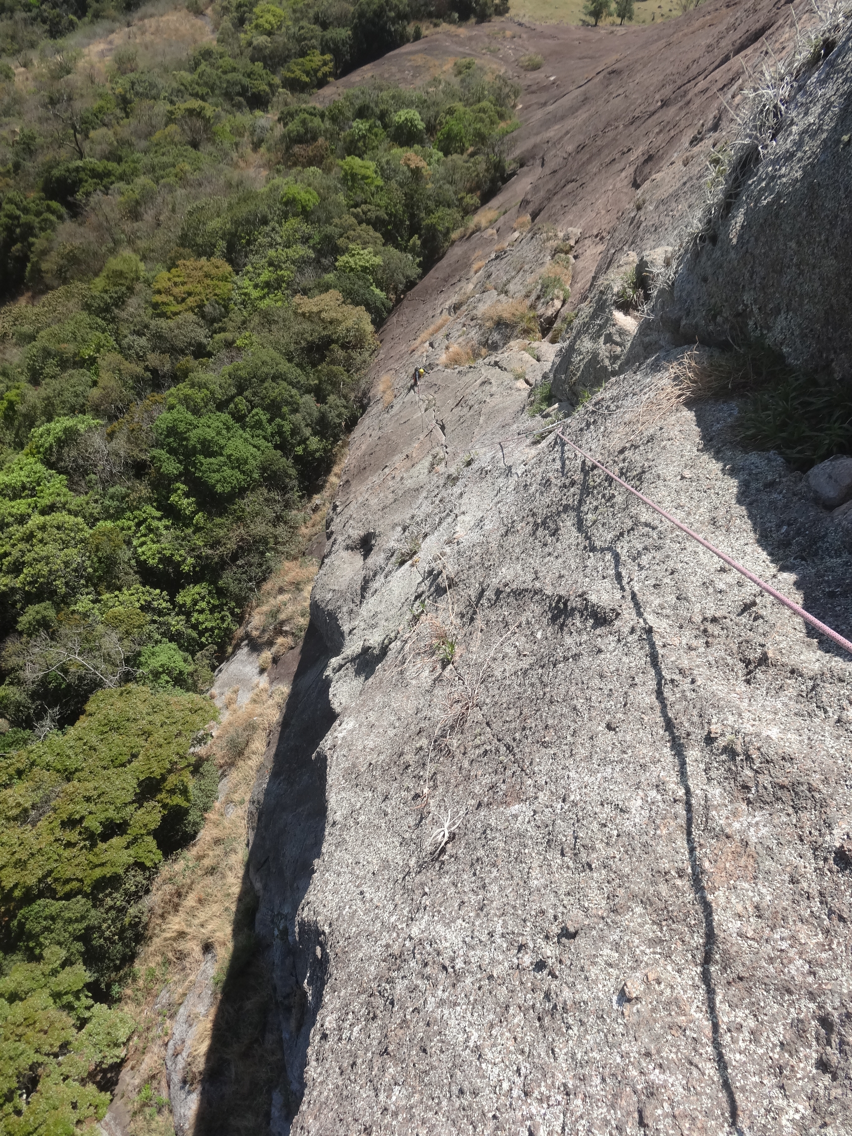 Erupção - Pedra do Elefante