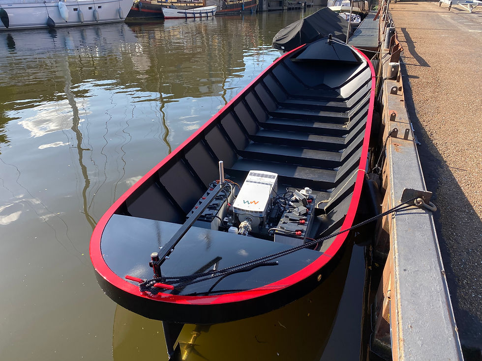 Nieuw gebouwde elektrische vlet/sloep