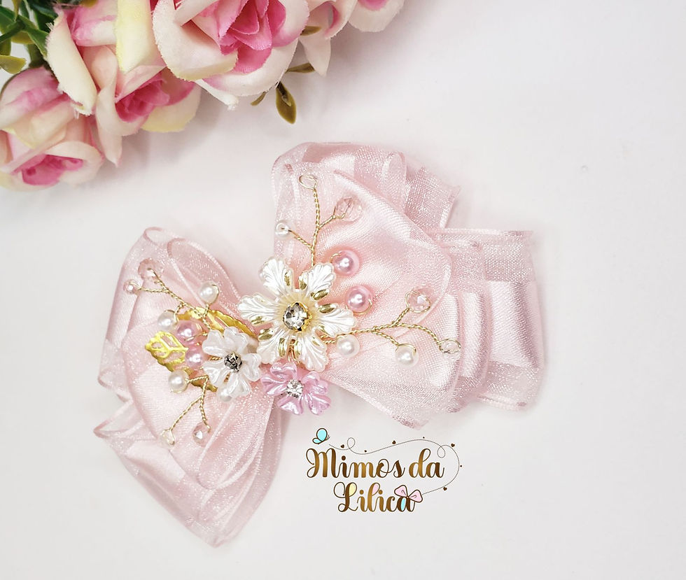 Miniatura: Laço Triplo com Arranjo de Flor