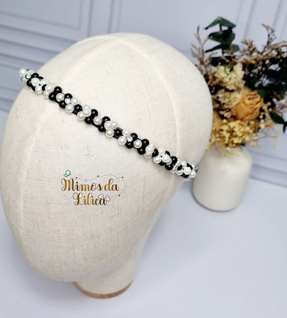 Faixa/tiara Luxo para Bebê Bordada com Pérolas