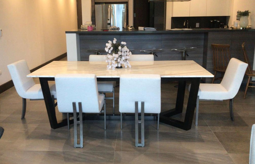 Silla estilo Yolanda