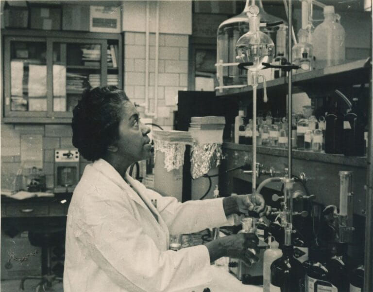  Archives of the Albert Einstein College of Medicine (Photographer). (1960s). Marie photographed working in her lab [Photograph]. YourGenome.org. Retrieved February 17, 2025, from https://www.yourgenome.org/theme/unsung-heroes-in-science-marie-maynard-daly/