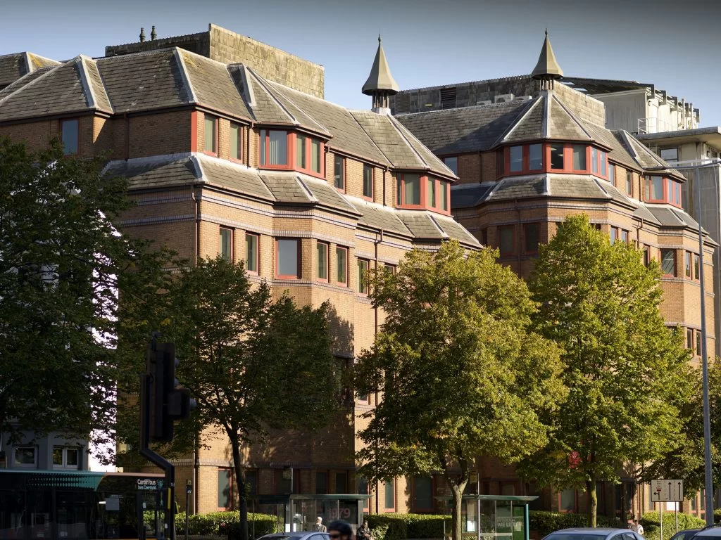 Cardiff Sixth Form College Guardianship