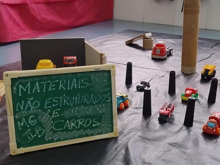 MATERIAIS NÃO ESTRUTURADOS E CARROS - CEI Aníbal Difrância.