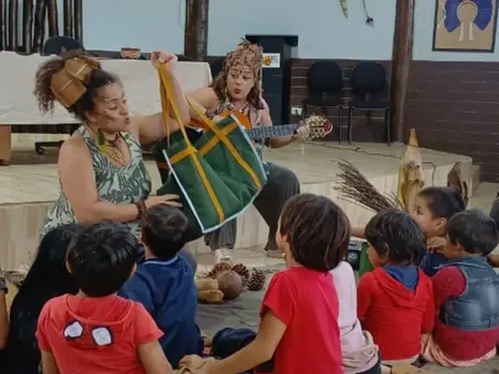 Contação de História - CECI Jaraguá.