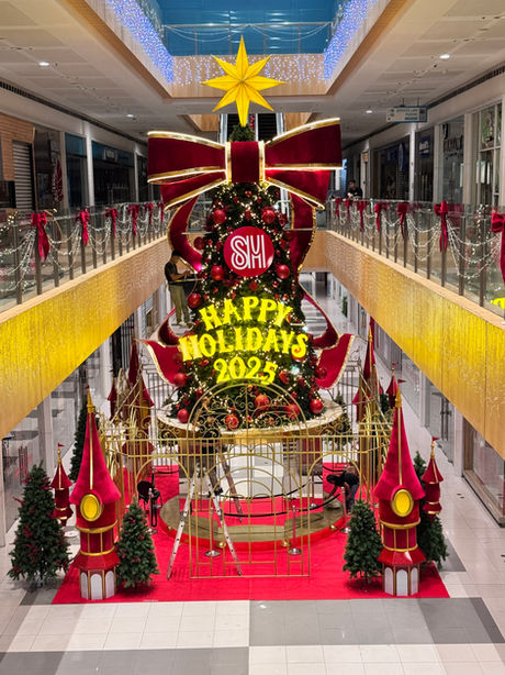 SM Christmas Display Installation 2025