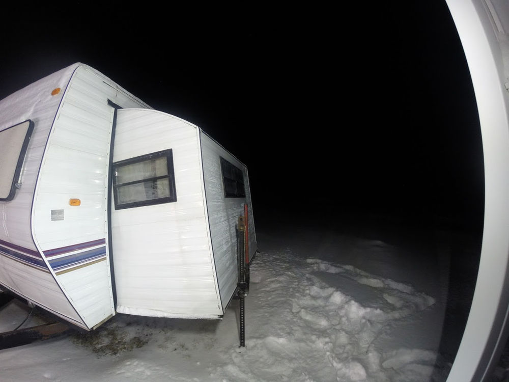 How to prepare a trailer with a "tip out" for transport.