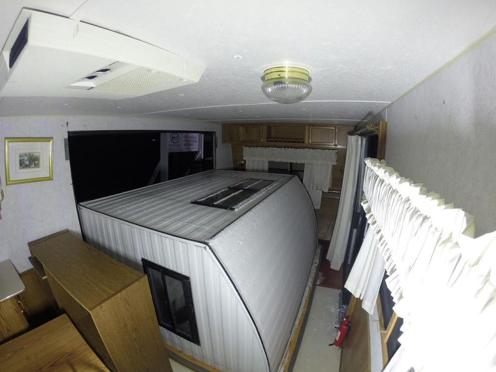 How to prepare a trailer with a "tip out" for transport.