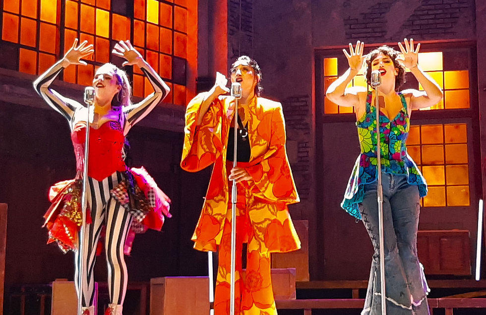 Estibalitz Ruiz regresa al teatro de Banderas pisando fuerte y con éxito