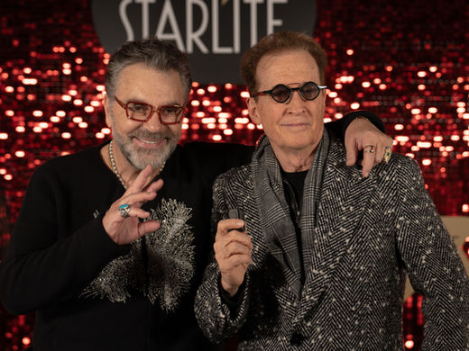 Brillan Emmanuel y Mijares durante su presentación en Madrid