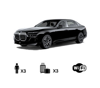 BMW i7 electric luxury chauffeur car available for corporate travel in West London