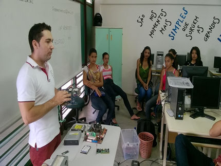 Curso de Informática E-jovem