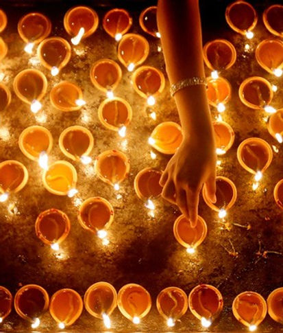 diwali-story-647_101817071753.jpg