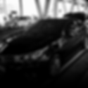 Carro executivo esperando cliente