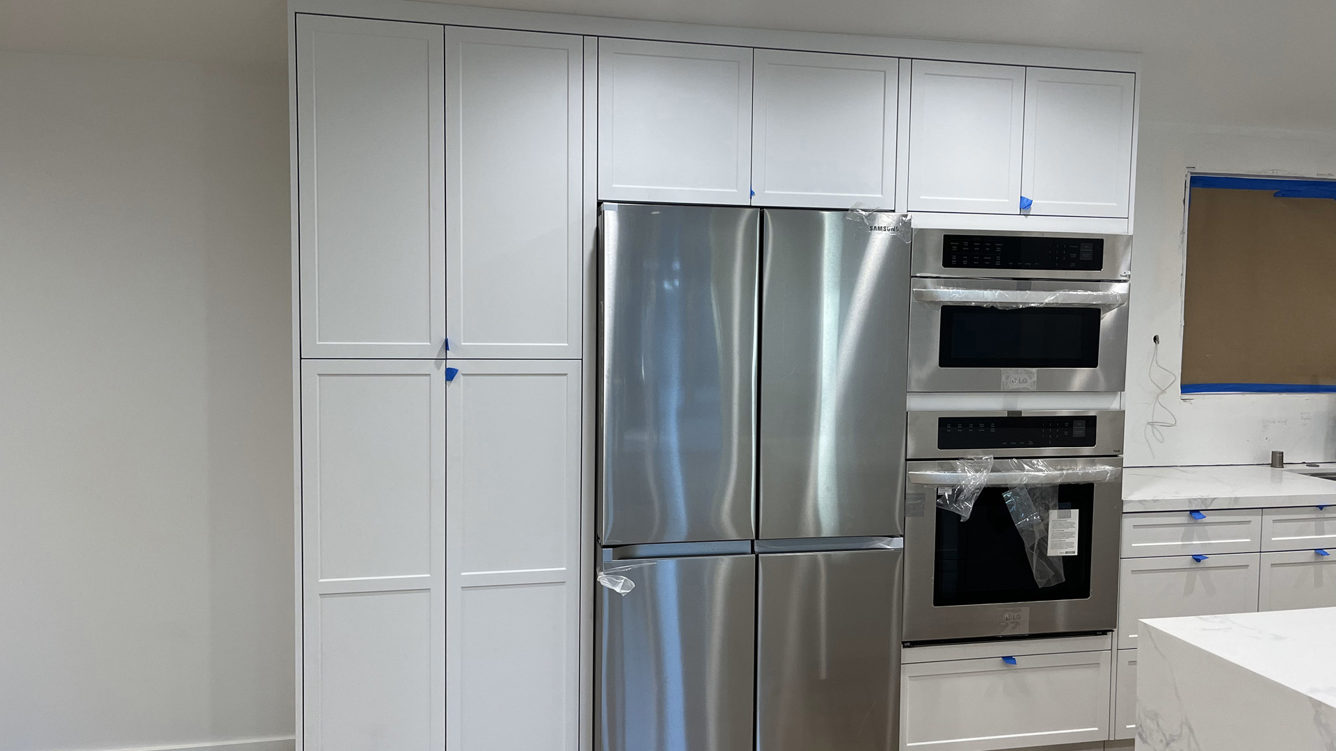 01_Glossy_White_Slab.jpg