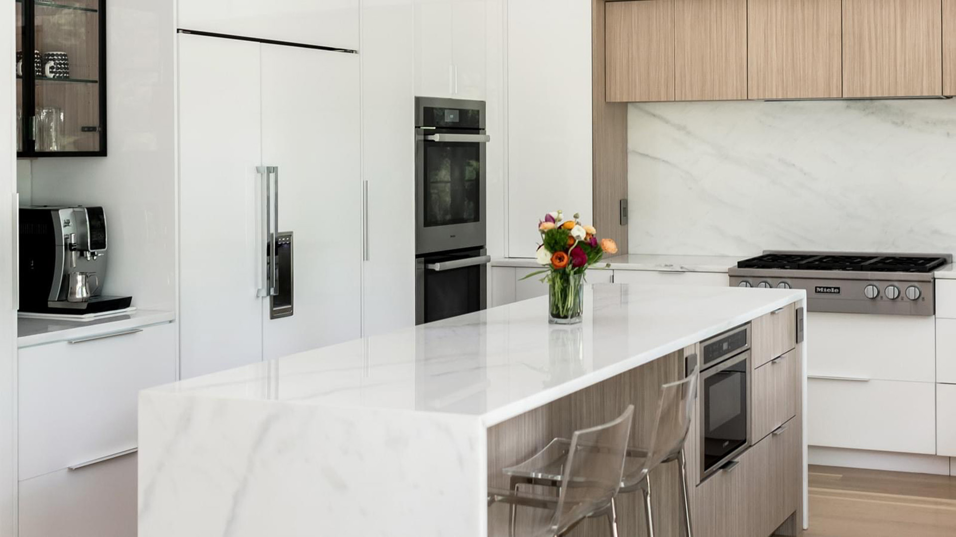 01_Glossy_White_Slab.jpg