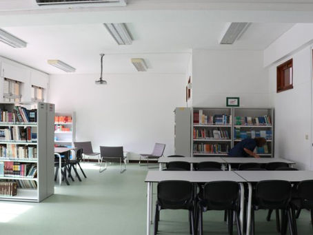CÂMARA DE AZAMBUJA MELHORA CONDIÇÕES DA BIBLIOTECA DO AGRUPAMENTO DE ESCOLAS VALE AVEIRAS