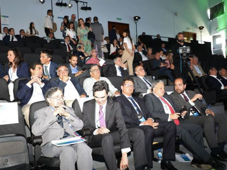 SANTARÉM RECEBEU ENCONTRO FORA DA CAIXA