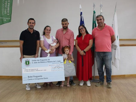 S. JOÃO DA RIBEIRA E RIBEIRA DE S. JOÃO CONTINUA A PREMIAR OS BEBÉS NASCIDOS NA FREGUESIA