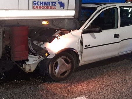 RIO MAIOR: COLISÃO EM FRENTE À FÁBRICA DA NOBRE PROVOCA UM FERIDO