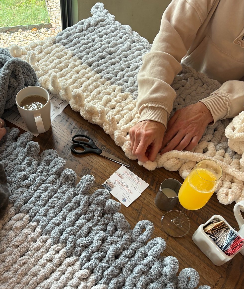 Madre Osteria - Chunky Knit Blanket Party (1)
