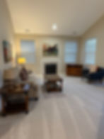 Huge Living Room with Vaulted Ceilings and Gas Fireplace