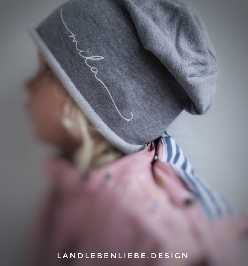 Miniaturbild: Mommy & Me Beanie