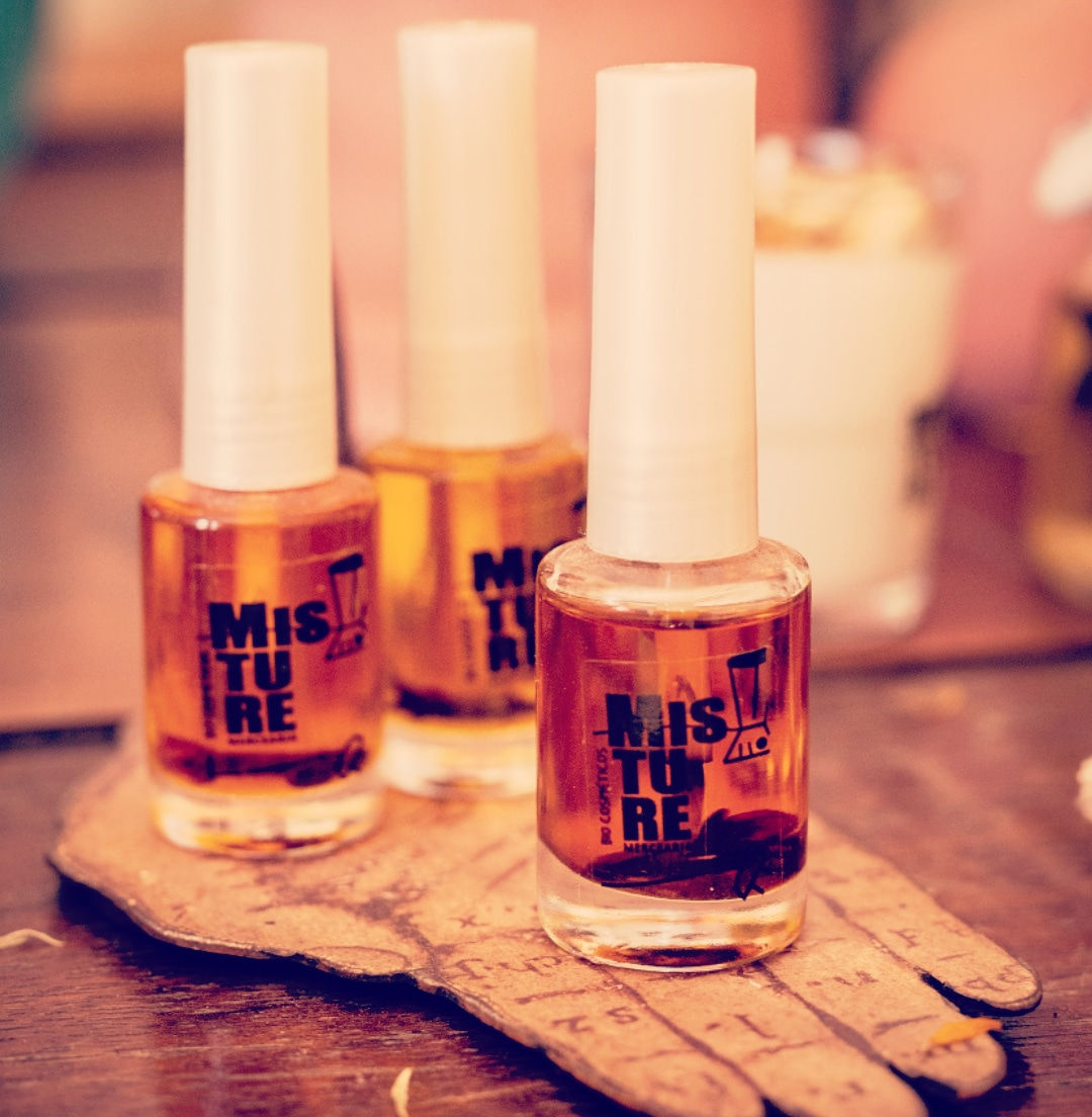 Óleo nutritivo para unhas e cutíulas 15ml