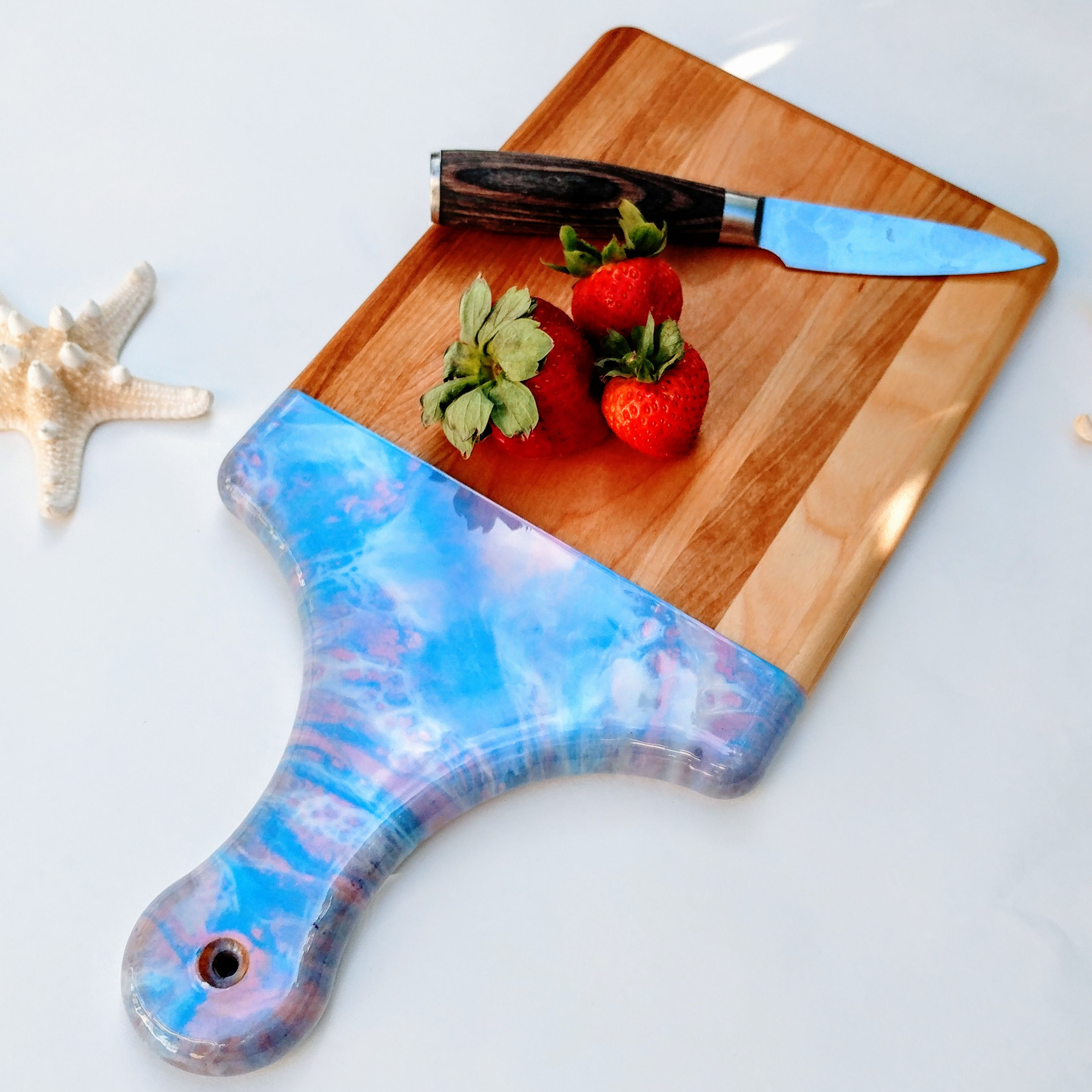 Craftsman utility paddle cutting board