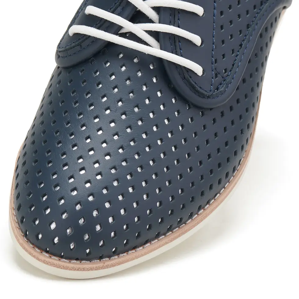 Thumbnail: Derby Punch Overlay DK Navy/Silver