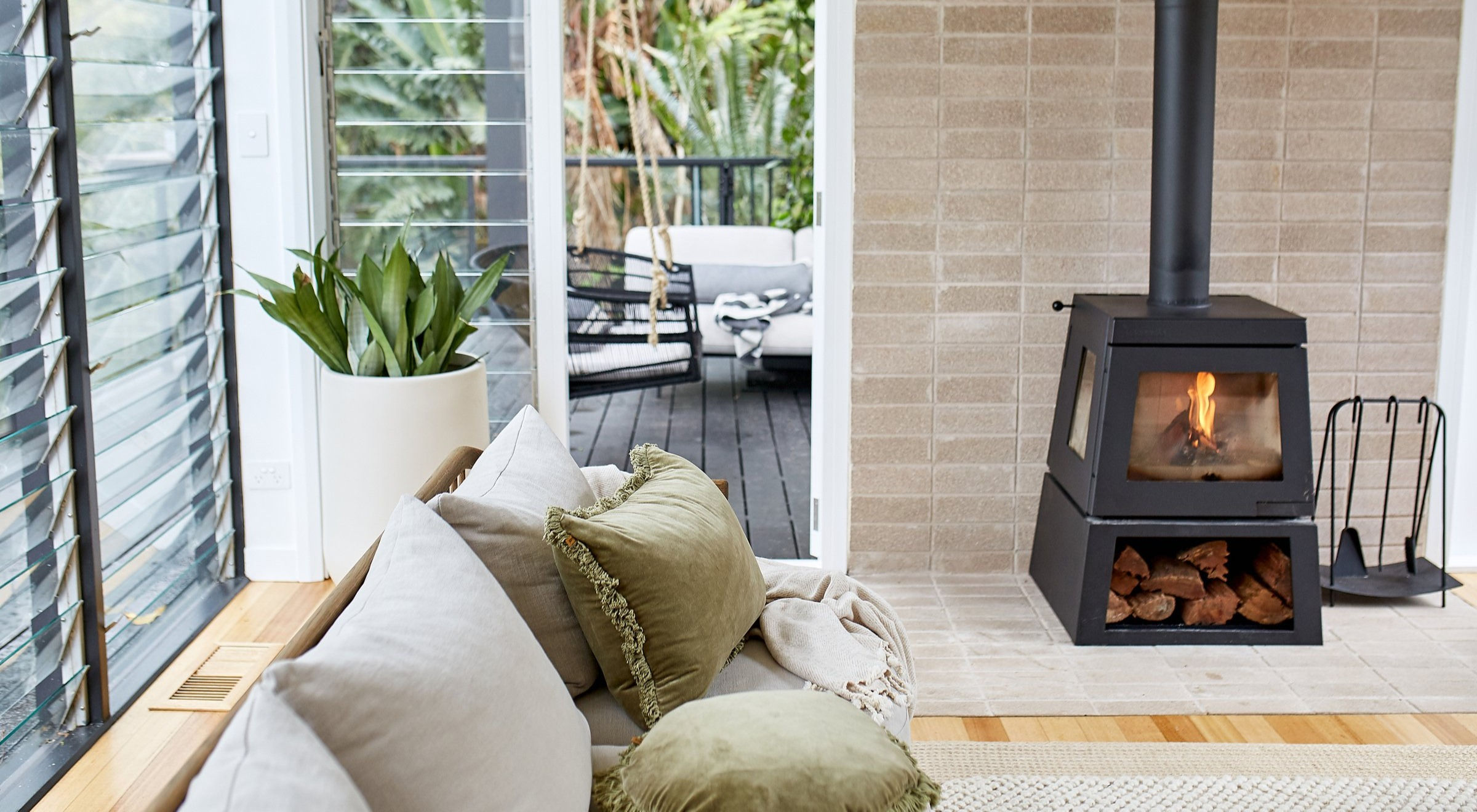 Velvet Cushion/ Olive