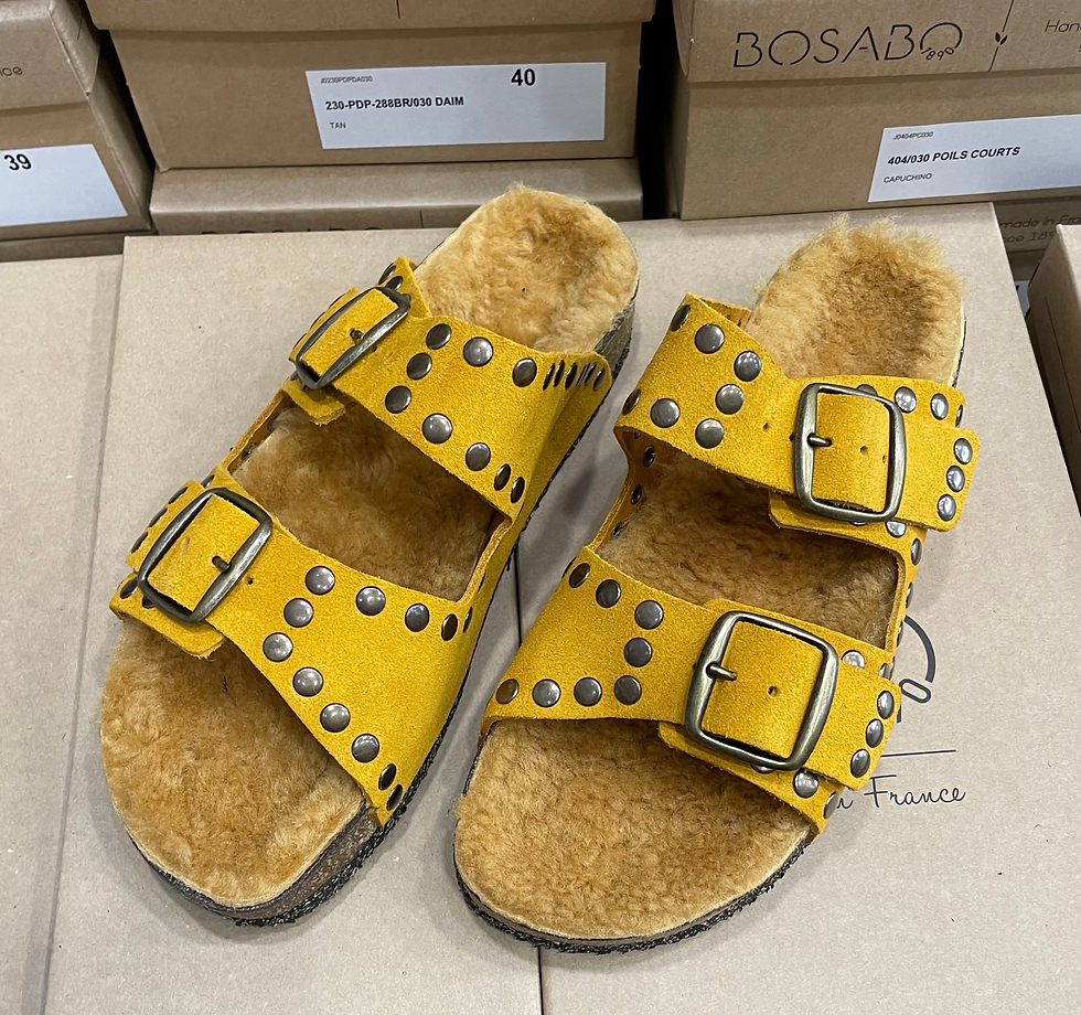 BOSABO 426 Slide - Rivets / Daim Ocre