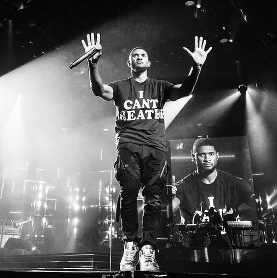 Usher tributes George Floyd Whilst performing live