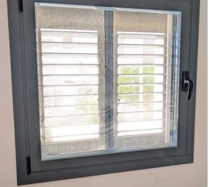 Mamad Window