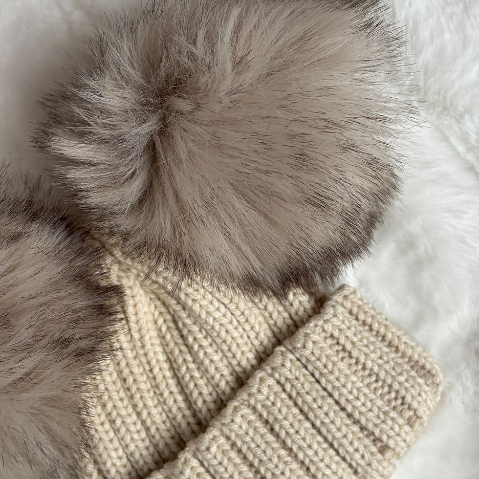 Thumbnail: Kinder Double Pom Pom Faux Fur Knitted Hat Beige