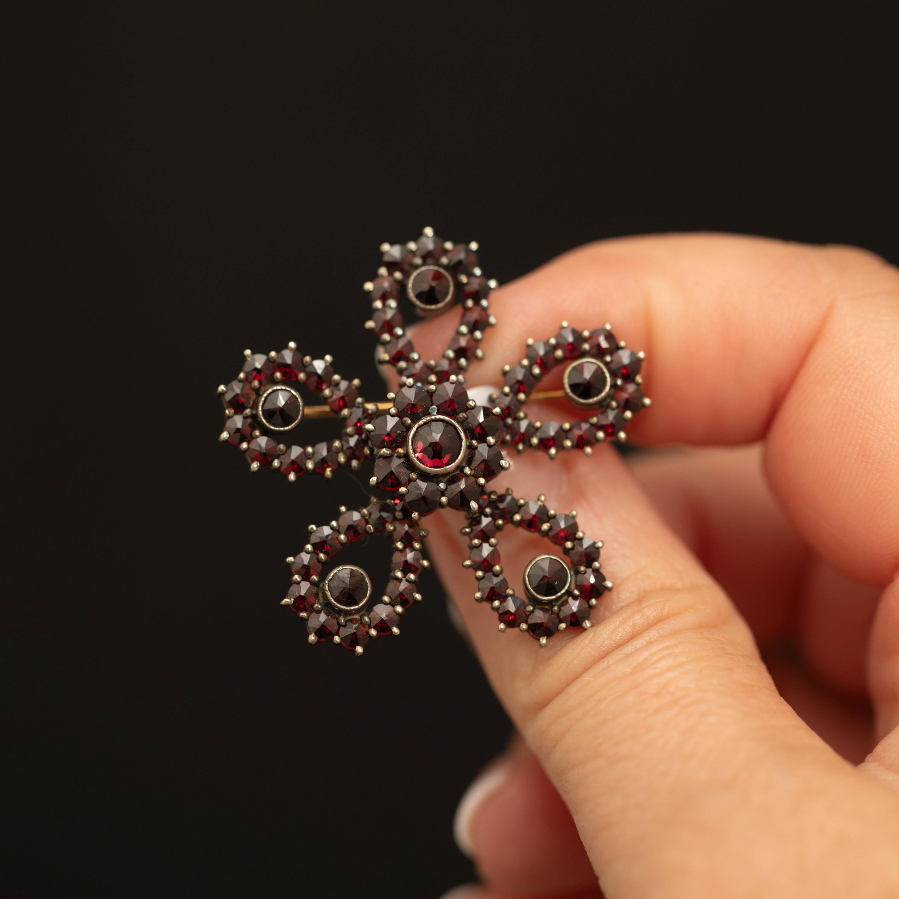 Antique Bohemian Garnet Brooch · Gilt Silver Starburst Pin · Victorian Edwardian