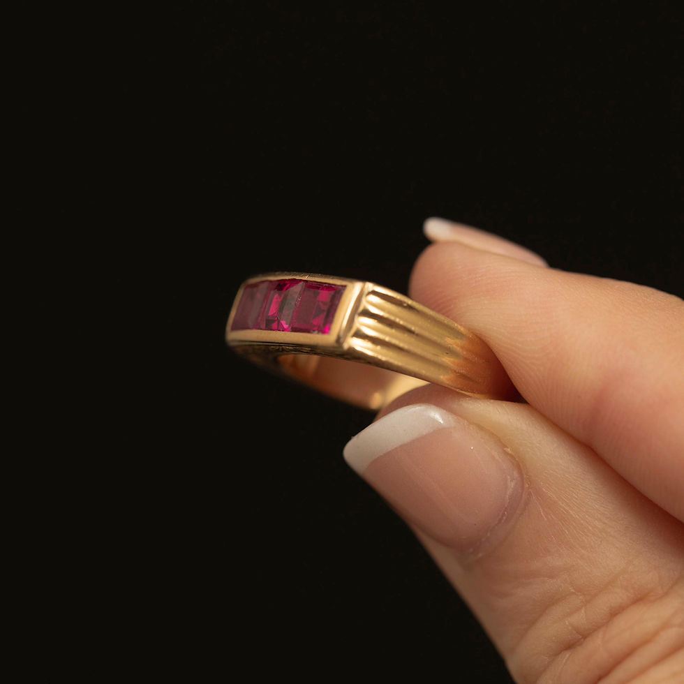 Thumbnail: Vintage 18K Gold Ruby Ring · Three Square-Cut Rubies · Engraved Shoulders