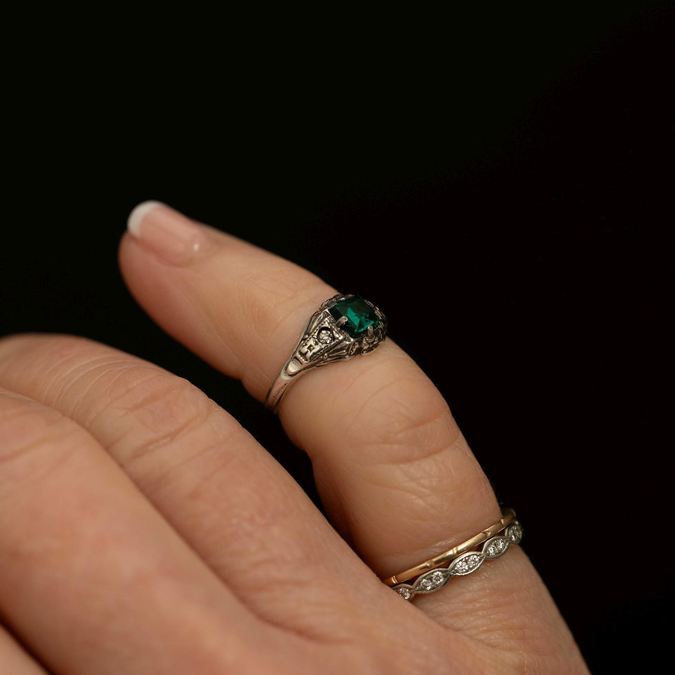 Thumbnail: Green stone vintage cocktail ring