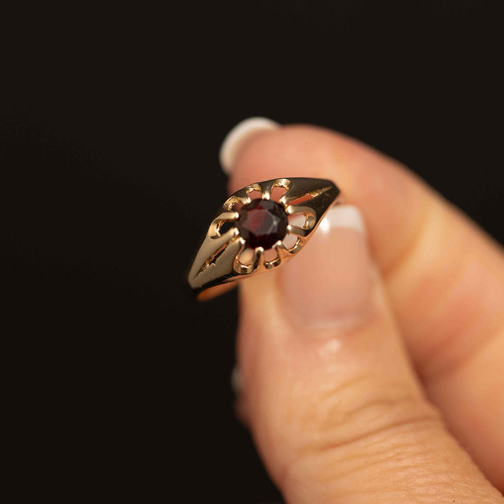 Thumbnail: Vintage 9ct Gold Belcher Set Garnet Ring · 6mm Stone · Size 9.25