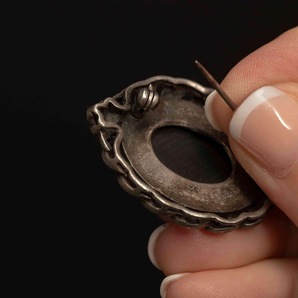 Thumbnail: Vintage Oval Onyx & Marcasite Brooch in Sterling Silver, Stamped 925