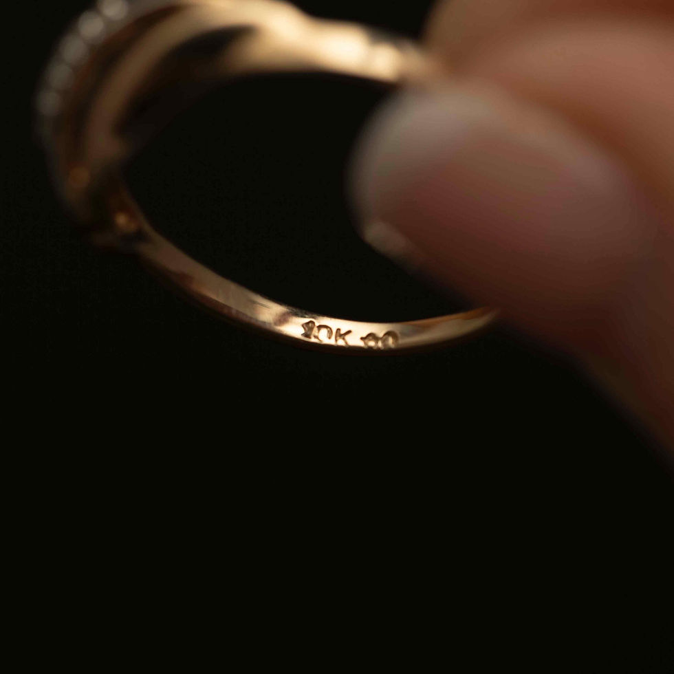 Thumbnail: Vintage 10k Gold Twist Ring with 5 Diamonds · Size 8