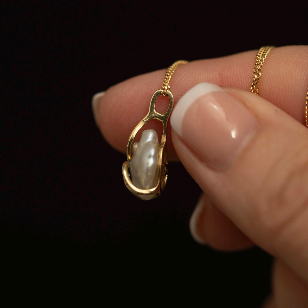 Thumbnail: Vintage 14K Gold Pearl & Diamond Pendant · 585 Gold Floral Drop