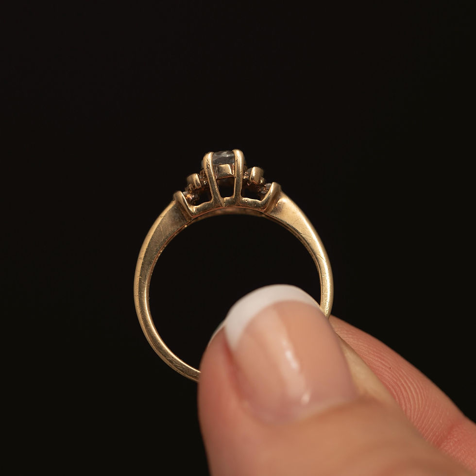 Thumbnail: Vintage 10K Gold Aquamarine & Diamond Ring · Oval Aquamarine · Size 5.5