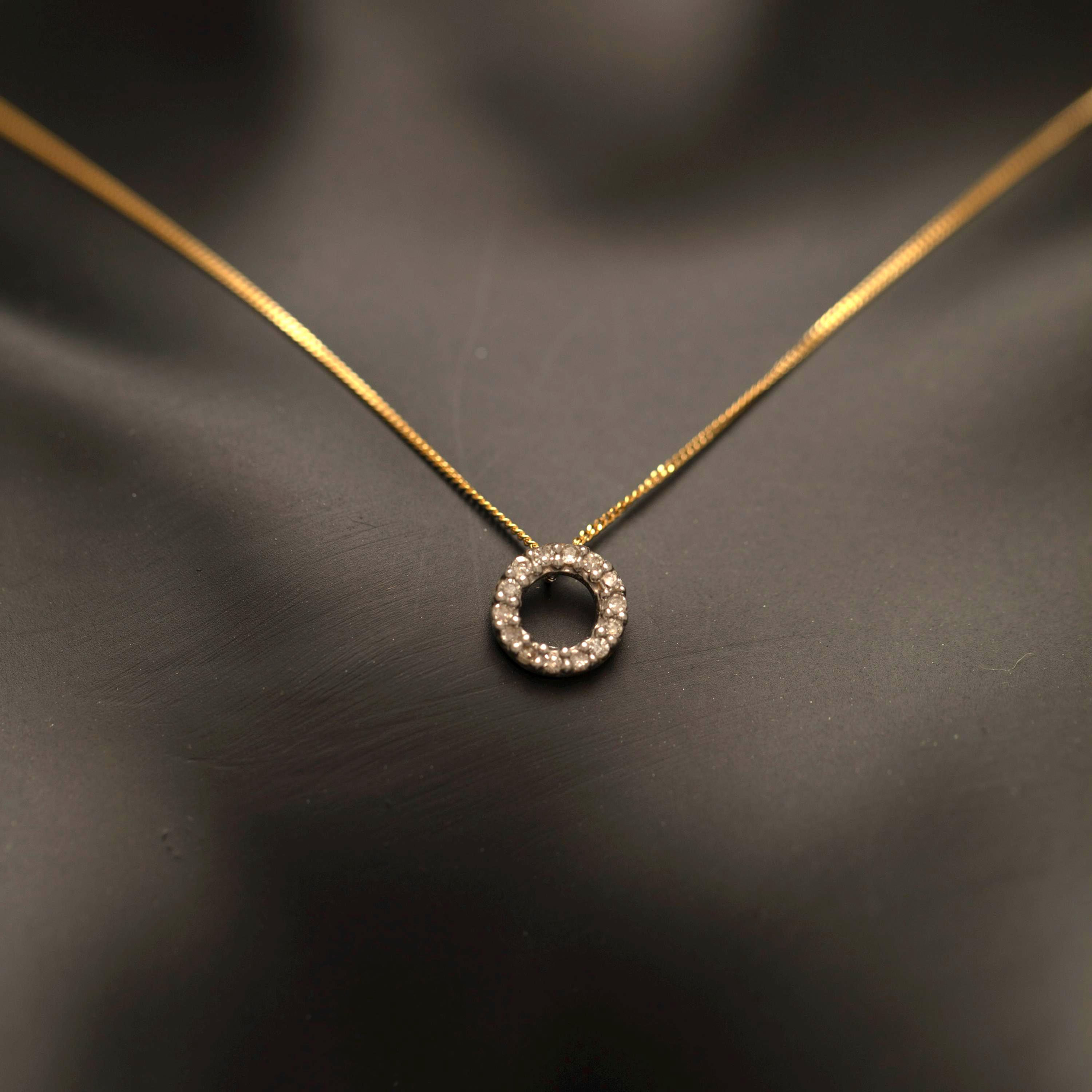 Vintage 10K Gold Diamond Circle Necklace · Diamond Eternity Pendant · 18"
