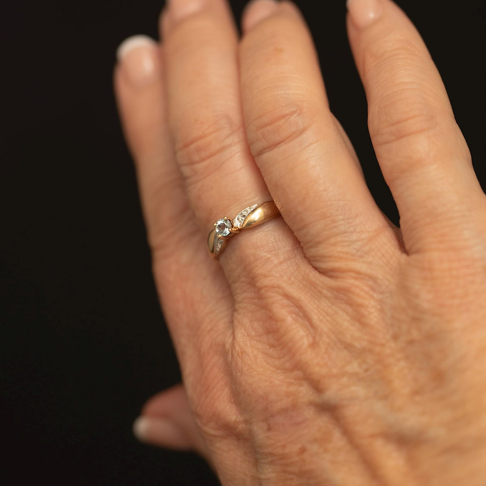 Thumbnail: Vintage 10K Gold Aquamarine & Diamond Ring · Swirl Design · Size 8