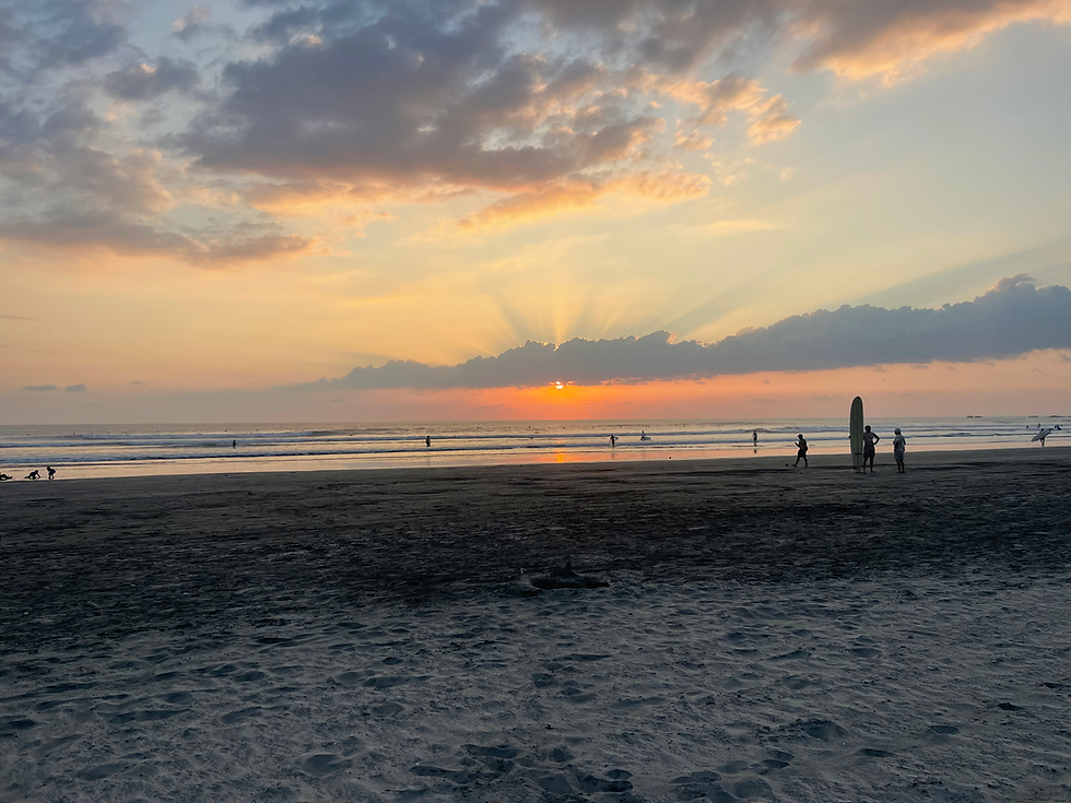 guiones sunset.HEIC