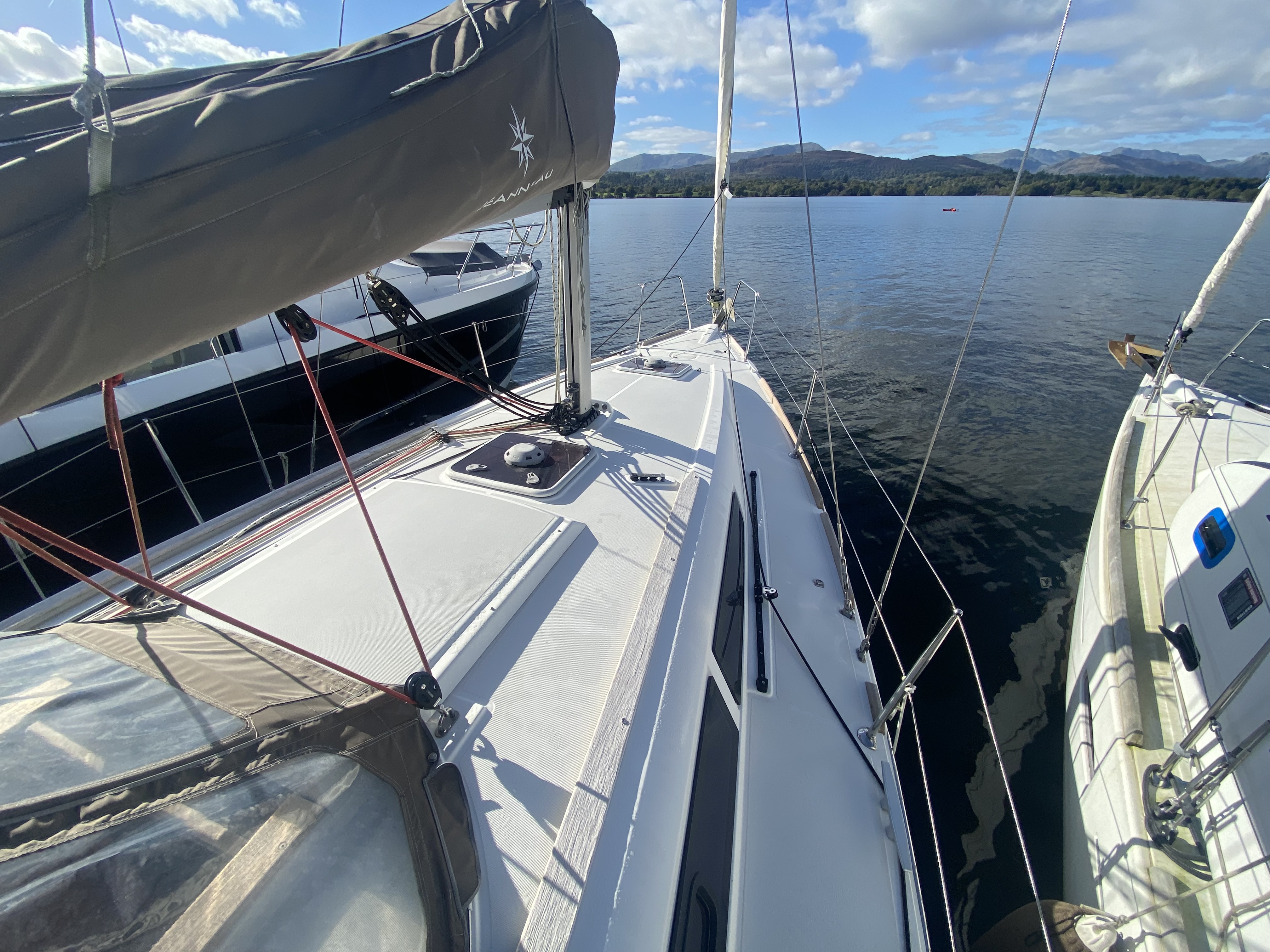 2012 Jeanneau SUN ODYSSEY 33i image 4